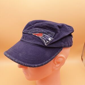 New England Patriots Hat Cap Snap Back S/M NFL Football Reebok Mens